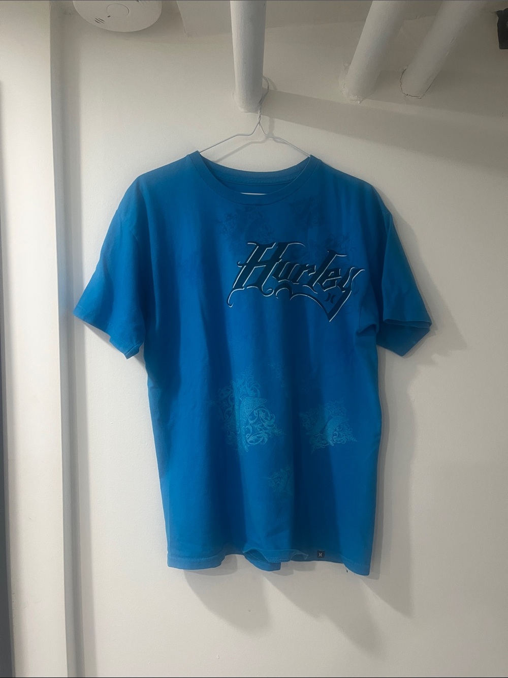 Blue Y2K Hurley Surfer Short Sleeve Tee MEDIUM